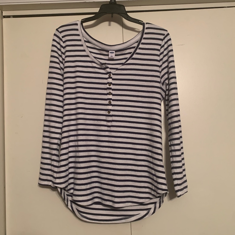 Old Navy Long Sleeved Stripes Shirt
